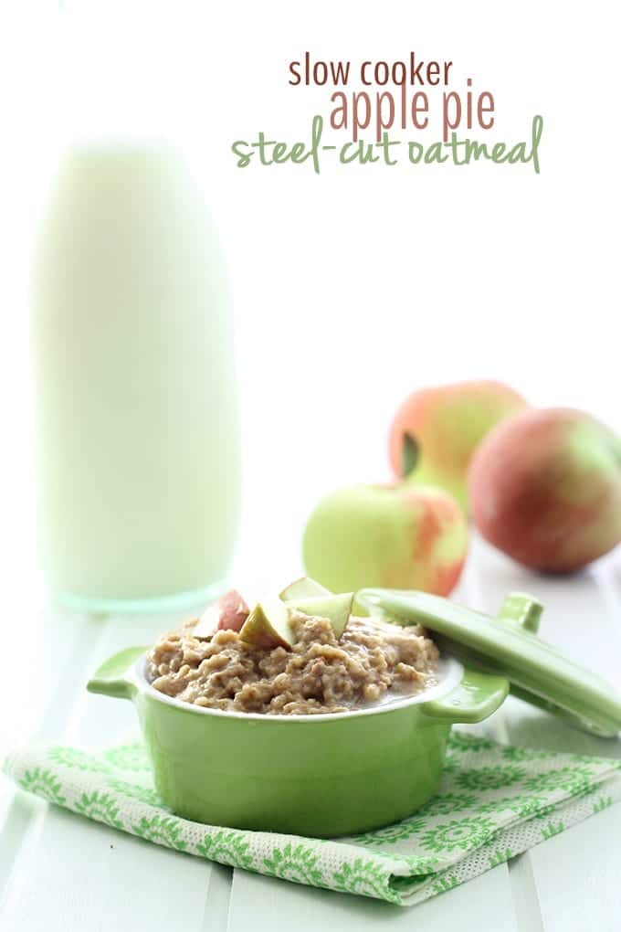 Slow-Cooker Apple Pie Steel-Cut Oatmeal - an easy breakfast made from wholesome ingredients but tastes like apple pie! // thehealthymaven.com