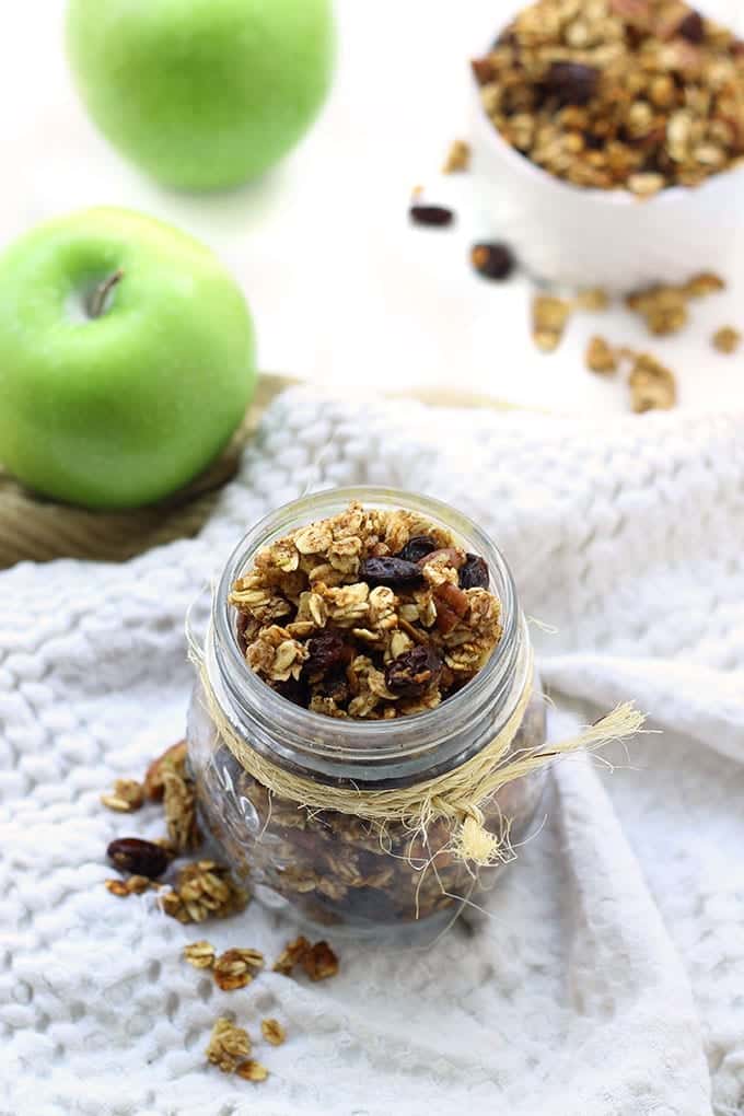 Apple Cinnamon Stovetop Granola - a hearty and healthy granola recipe made on the stovetop that's ready in 15 minutes or less! Perfect for an easy morning breakfast.