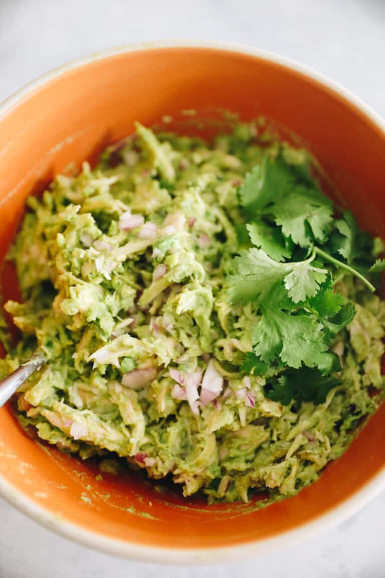 Guacamole Chicken Salad [Ready in 5 Minutes!] The Healthy Maven