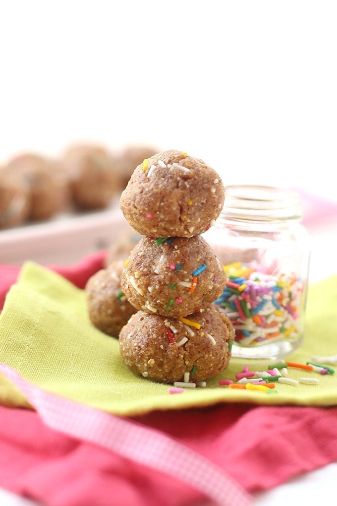 Want the taste of cake batter without having to whip up a whole cake? These Cake Batter Energy Balls are a lightened-up and high-protein snack recipe that tastes just like the real thing!