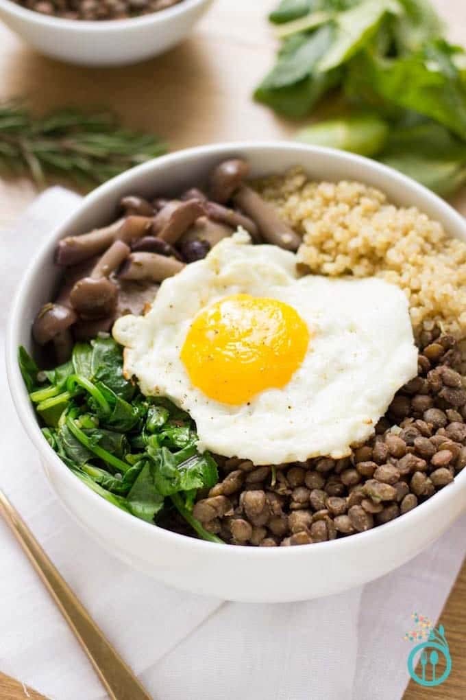 mushrom-lentil-quinoa-bowl