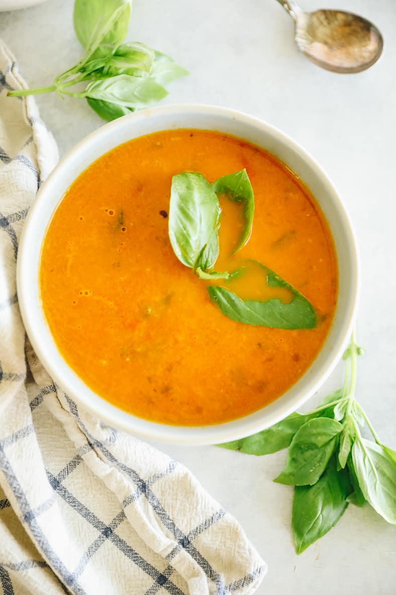 Homemade Roasted Tomato Basil Soup