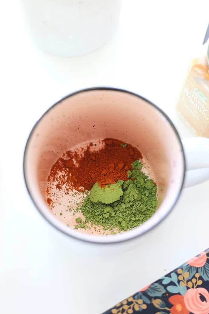 Start your morning with a mug of this matcha turmeric latte. It's packed full of antioxidants and a boost of caffeine to help you get through your day!