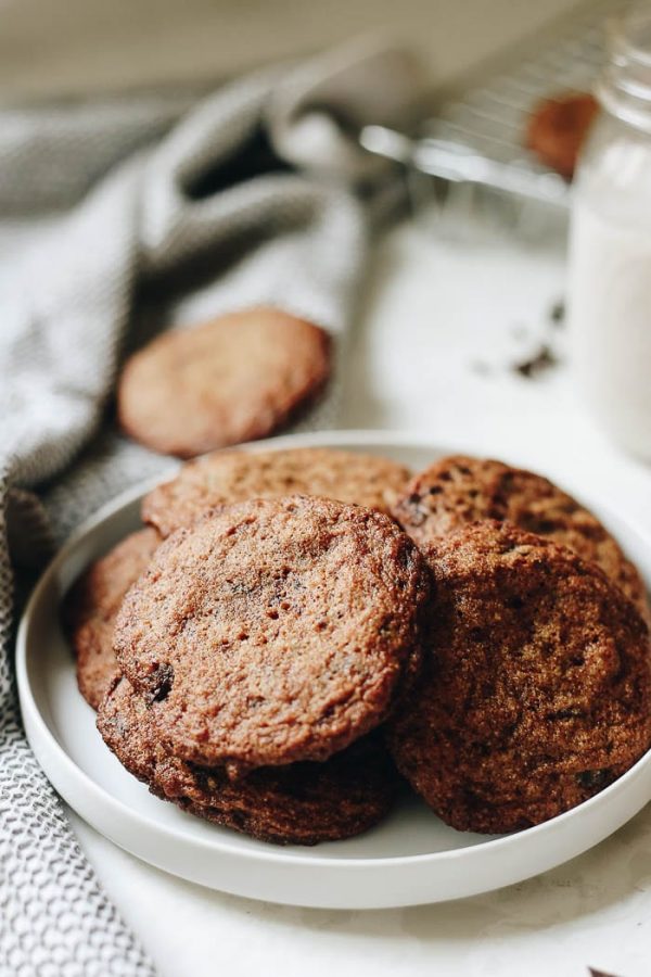 The BEST Gluten-Free Chocolate Chip Cookies - The Healthy Maven