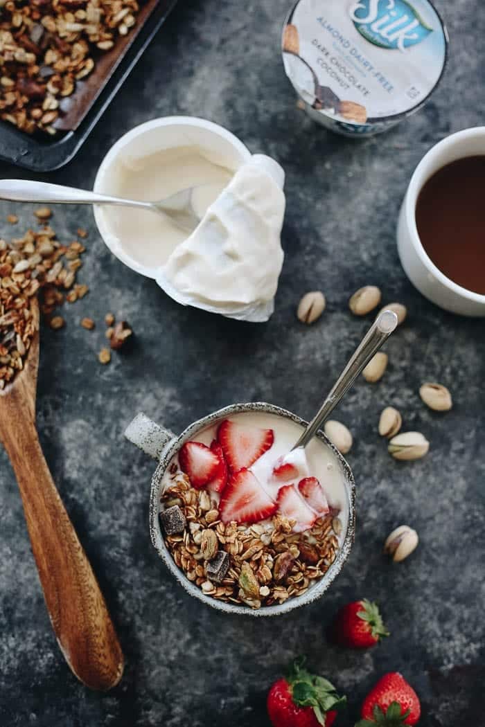 Who says breakfast can't have chocolate? Start your day with this Dark Chocolate Pistachio Granola recipe for a delicious and satisfying breakfast full of everyone's favorite superfood!