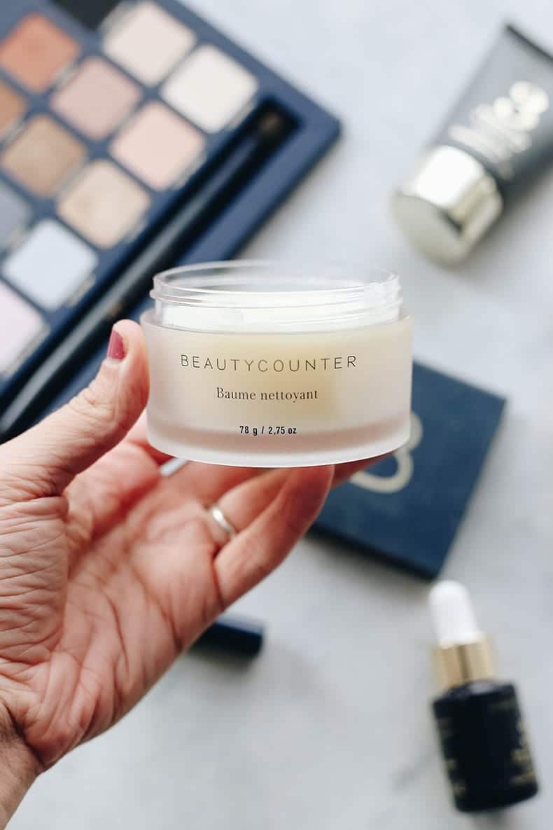 We've been hearing so much about beautycounter lately so I decided to try out their products and give you a real, unbiased beautycounter review.