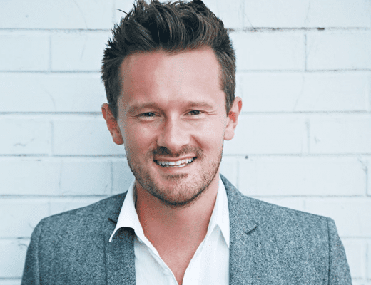 On Episode #37 of That's So Maven Podcast, we have Dr. Will Cole, a functional medicine doctor chatting about hormonal health, adrenal fatigue and a more holistic approach to your overall health.