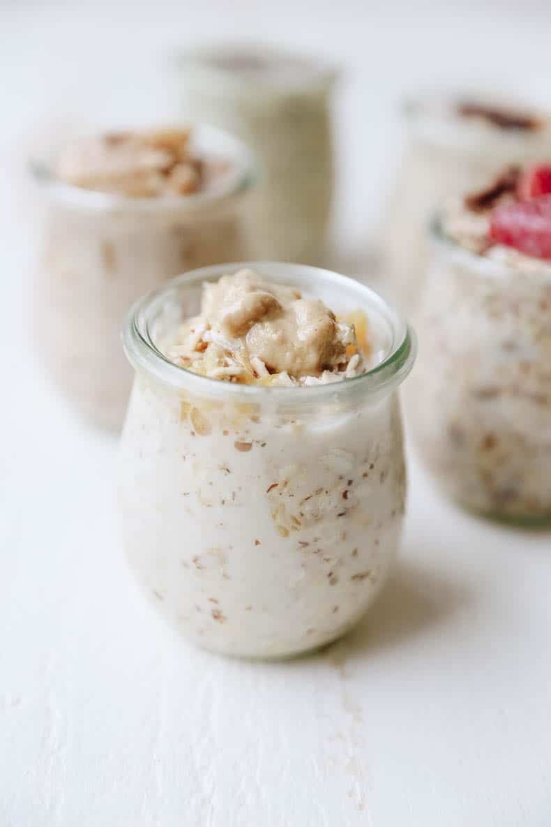 Slow to rise in the morning or trying to eat healthier without spending hours in the kitchen? These 5 Healthy Overnight Oat Jars are made from wholesome ingredients that don't skimp on flavor. Plus you won't spend more than 5 minutes in the kitchen making them!