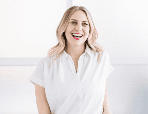 On Episode #69 of That's So Maven Podcast, we're chatting with a return visitor, Lee Hersh from Fit Foodie Finds! As one of Davida's closest friends, this episode is a more personal discussion on life, business and how to remain body positive in the pressures of the wellness space.