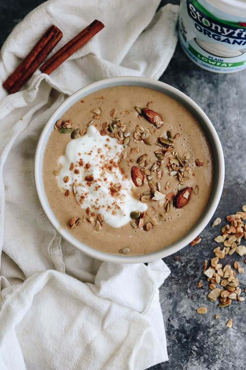 Sweet Potato Smoothie Bowl - with hidden veggies! Have your pie and eat it too with this healthy breakfast recipe #smoothie
