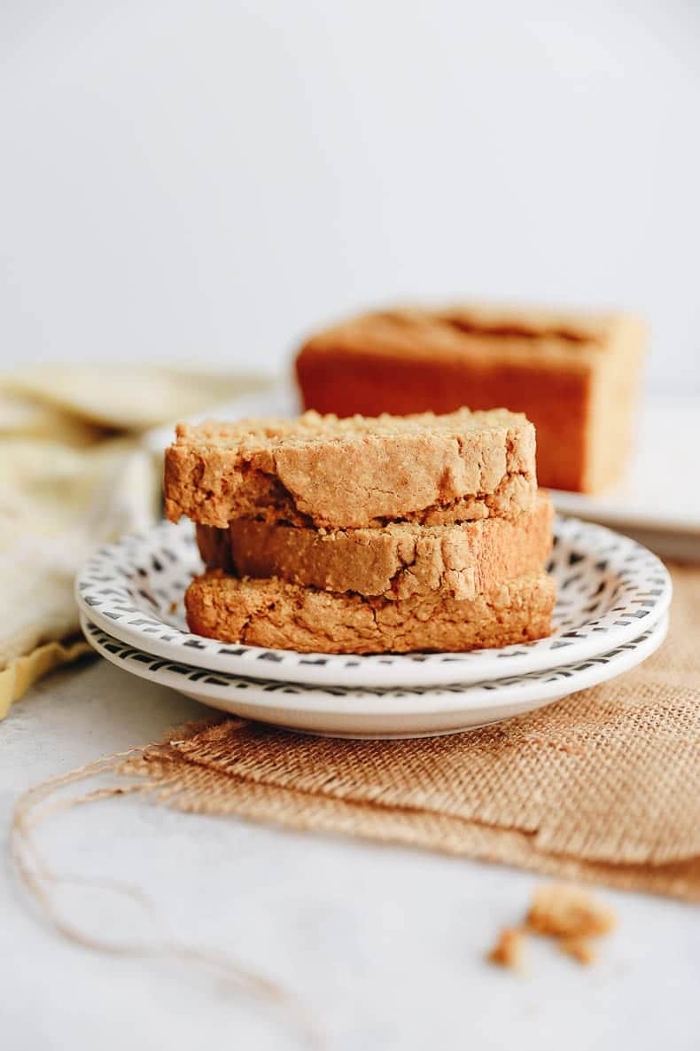 A sweet and savory snack or side, this Sweet Potato Cornbread will easily become a staple this holiday season. This fall dish has the earthiness of cornmeal mixed with the sweetness of sweet potato for a moist and delicious loaf. #sweetpotato #cornbread #healthy