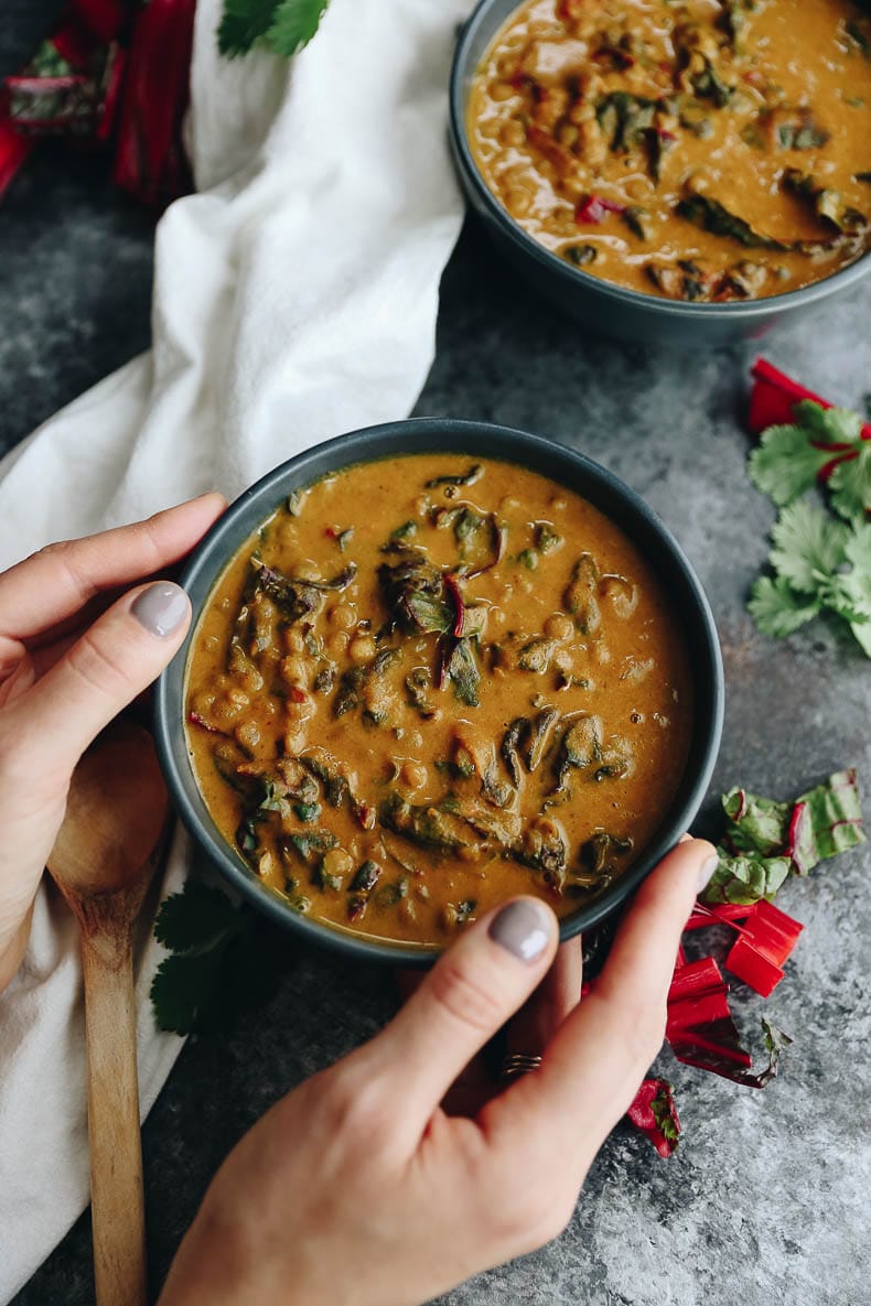 Thai Curry Carrot Lentil Soup