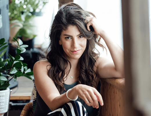 On episode #85 of the That's So Maven Podcast I'm sharing all the Things I'm Afraid To Tell You About 2018 and my Intention Setting Guide For 2019.