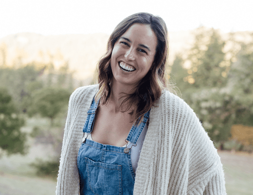 This week's episode is a little bit different...for episode 84 I'm chatting with Tanya Dyrdahl, THM's operations manager about what it's like to work behind-the-scenes in wellness and work for ME!