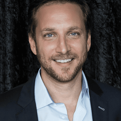 On Episode #108 of the That's So Maven podcast Davida is chatting with Dr. Adi Jaffe all about addiction, shame and why there is an abstinence myth to addiction.