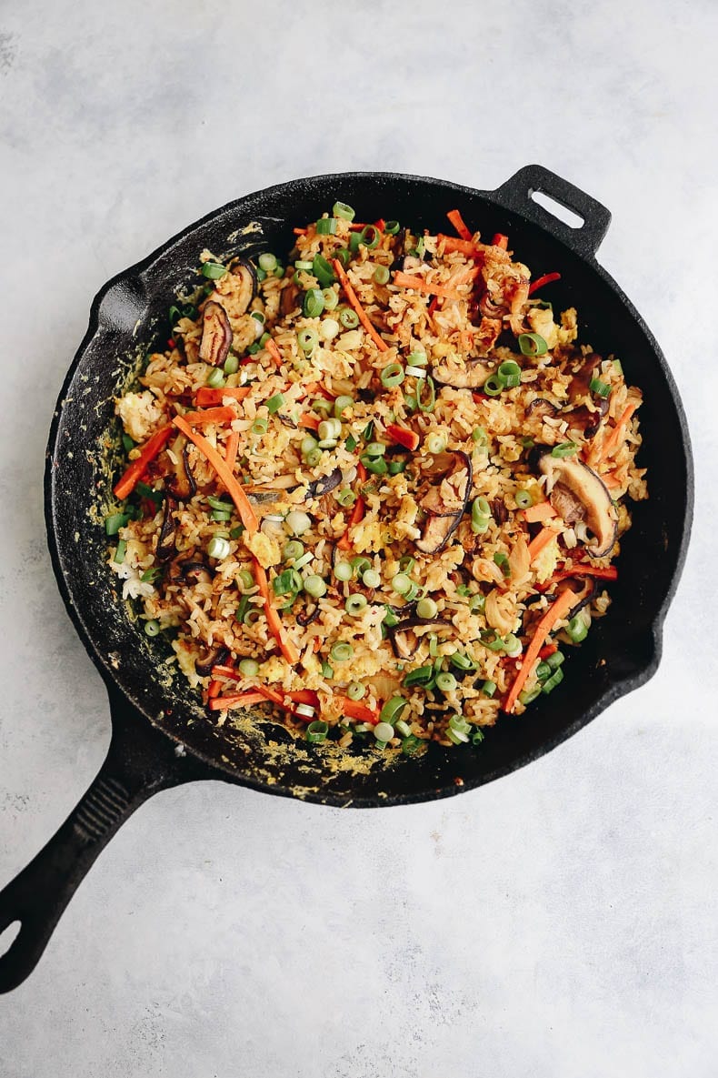 Healthy one-pot kimchi fried rice - an easy weeknight meal made in one cast-iron pot! #castiron #kimchifriedrice