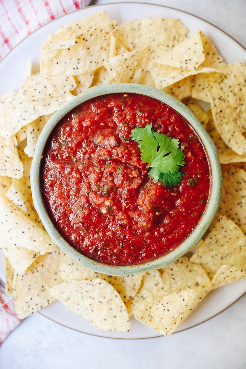 Restaurant Style Salsa Recipe [Ready in 5 minutes!] - The Healthy Maven