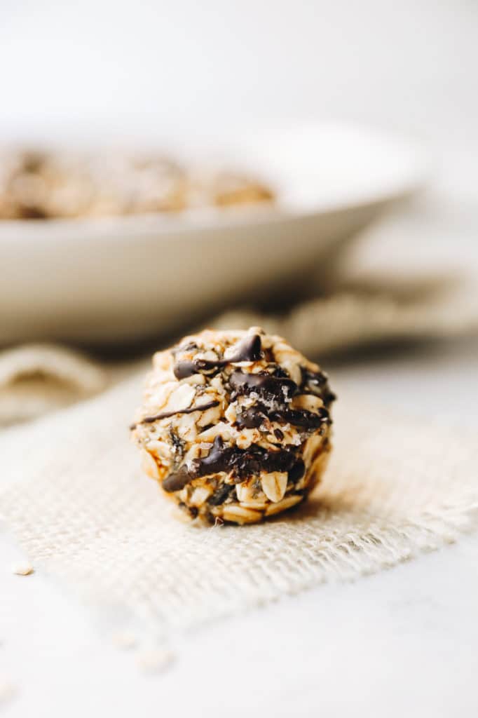 Peanut Butter Energy Balls [No Food Processor] The Healthy Maven