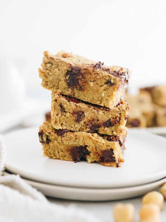 How to Make Chickpea Blondies