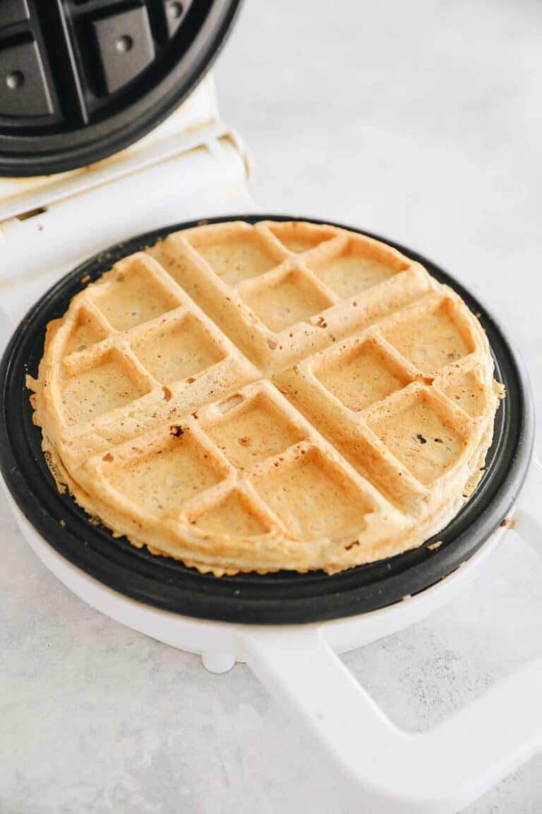 Easy Protein Waffles [15 grams per serving!] The Healthy Maven