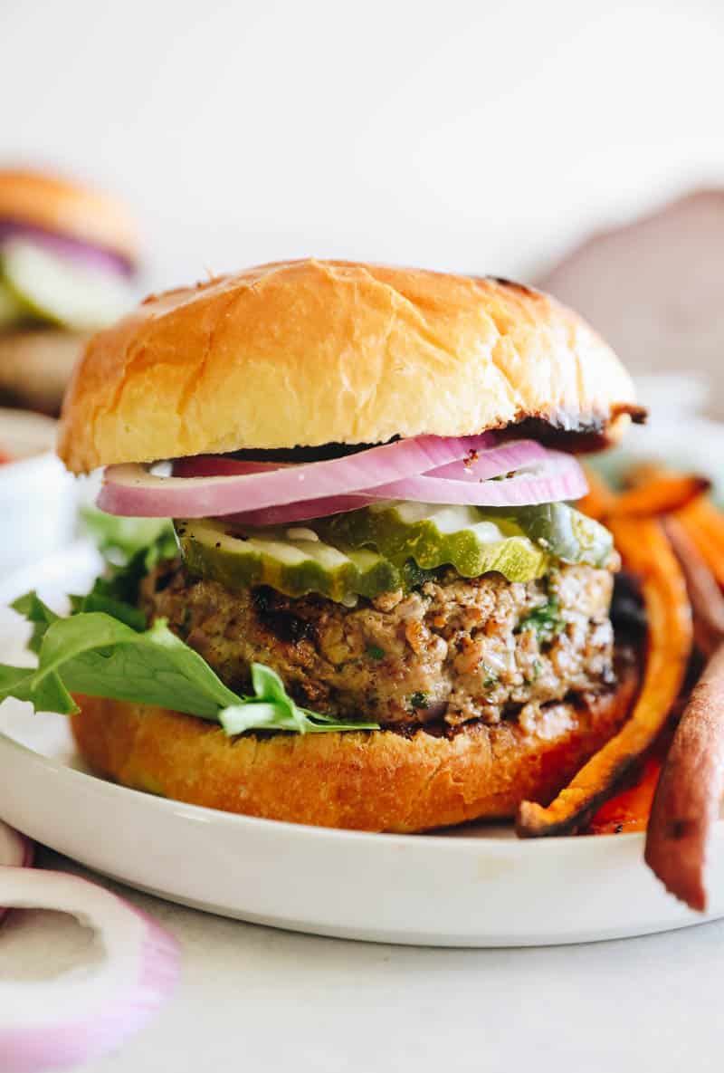 Juiciest Turkey Burger Recipe | The Healthy Maven – Blog.berichh.com