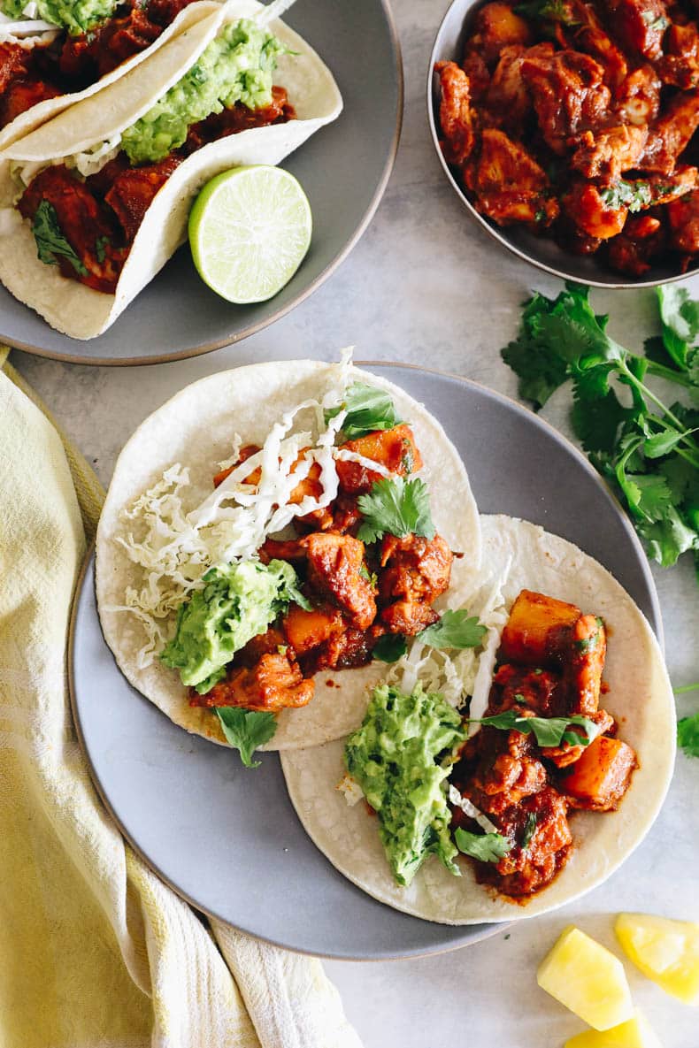 overhead of al pastor chicken tacos.